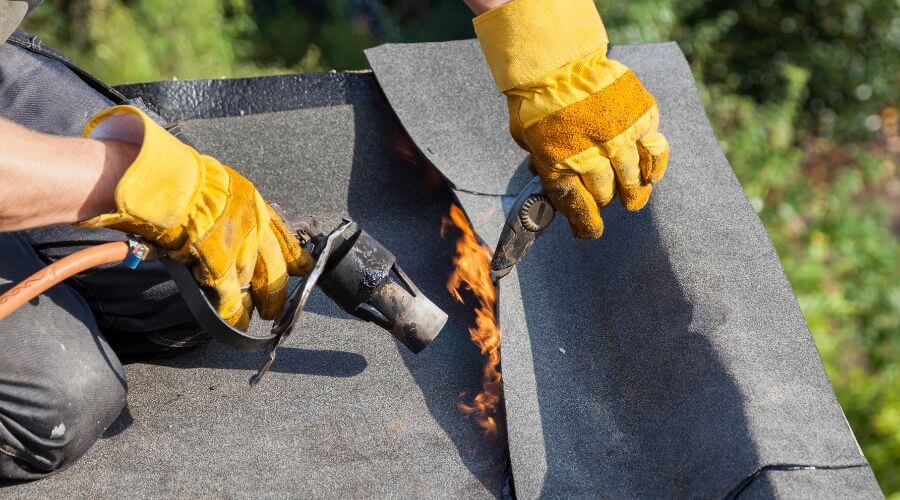 Professional gutter cleaning in Ridgeway, VA